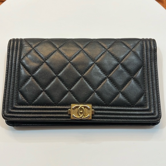 CHANEL Accessories - CHANEL BOY LONG WALLET IN BLACK LEATHER WITH GOLD HARDWEAR CERTIFICATE BRAND NEW